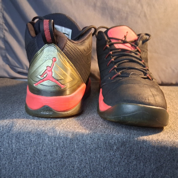 Air Jordan Velocity shoes Kids Size 8.5 - Picture 4 of 7